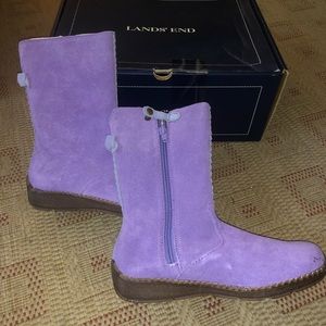 Lands’ End Youth Scallop Leather Suede Boots
